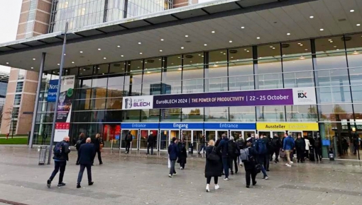 EMC易倍(穆里尼奥)官方网站股份走向国际——德国站·汉诺威国际板材加工技术博览会